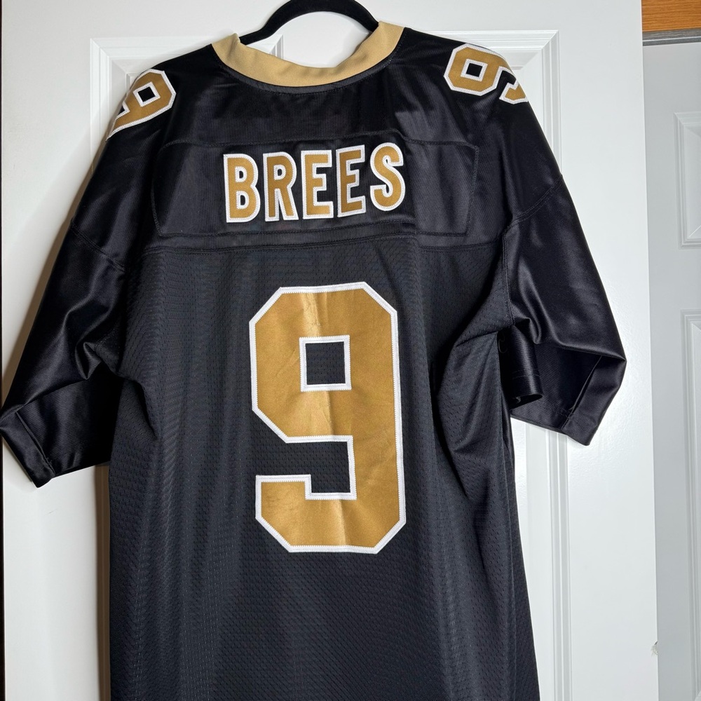 Vintage New Orleans Saints Drew Brees, Black and Gold NFL Jersey - Picture 4 of 6